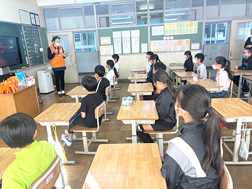 海西小学校認知症サポーター養成講座の様子